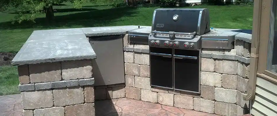 Paved outdoor kitchen and patio in Muskegon, MI.